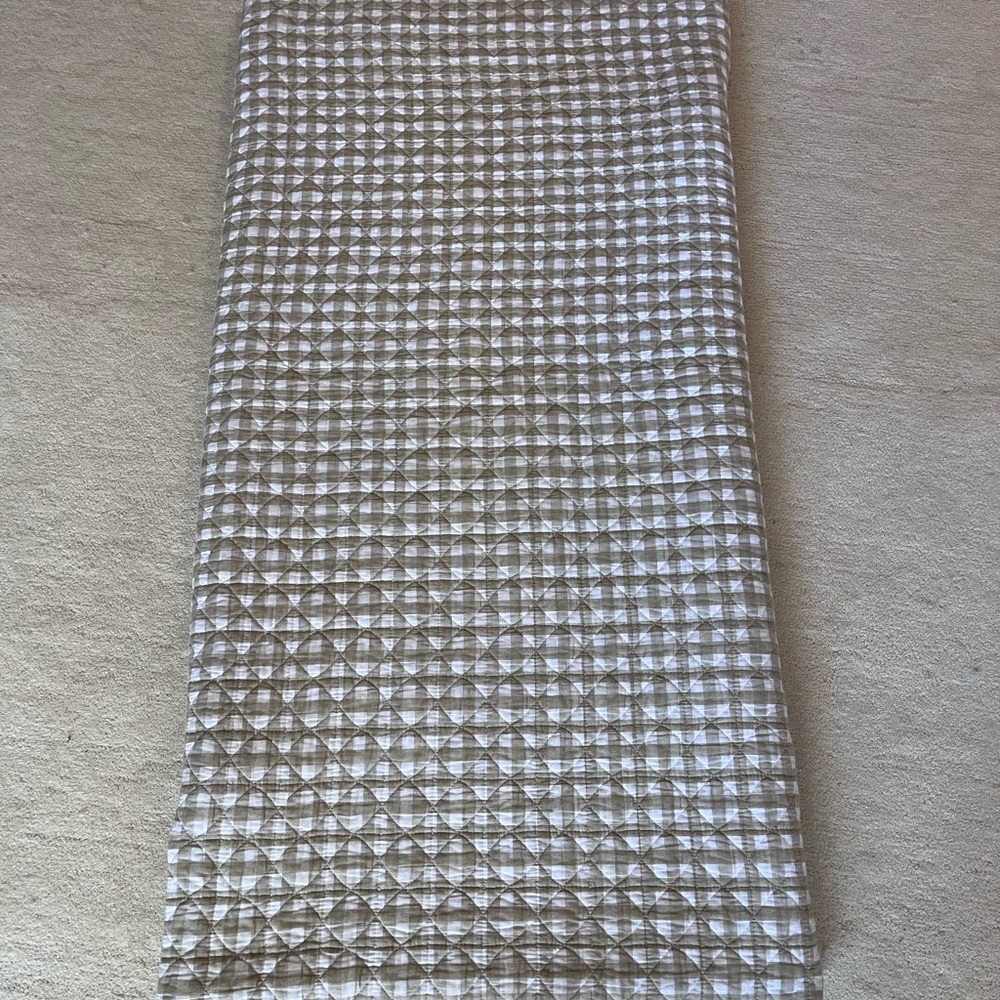 Shabby Chic Plaid Quilt in Cream and Tan